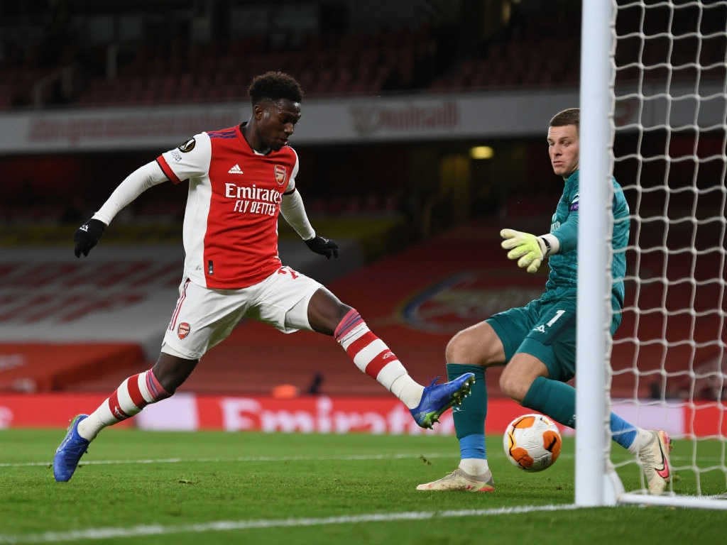 反映了射门 反映了射门